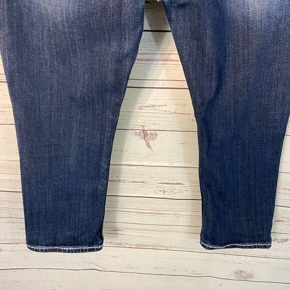 Vigoss The Chelsea Capri Jeans Women's Size 6 (29 x 22) Mid Rise Embellished - Picture 5 of 14